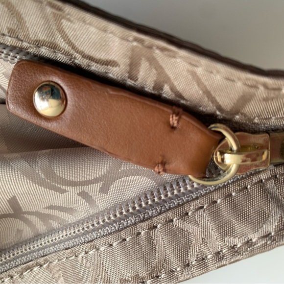 Calvin Klein Medium Logo Tote - Picture 7 of 9